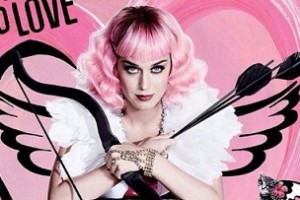 Katy Perry présente le nouveau jus de sa marque de parfum avec Coty